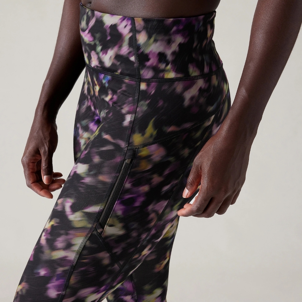 Athleta Rainier Tight View 2
